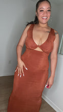 Load and play video in Gallery viewer, Melanin Dress
