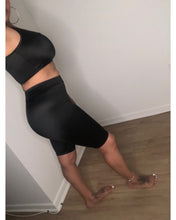 Load image into Gallery viewer, Heading out biker short set in black
