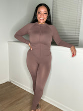 Load image into Gallery viewer, On The Go Set-Mocha
